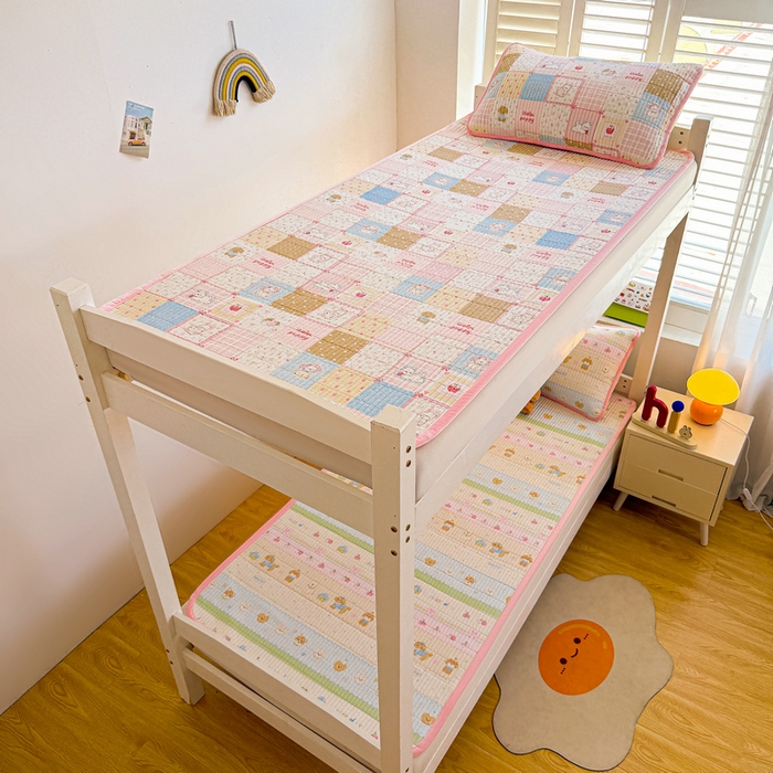 91家纺网 家纺一手货源 找家纺 梵朴 2025新款A类棉加绒一面纯棉一面宝宝婴儿牛奶绒双面可用床盖学生宿舍床垫炕盖-学生床图 宠物狂欢