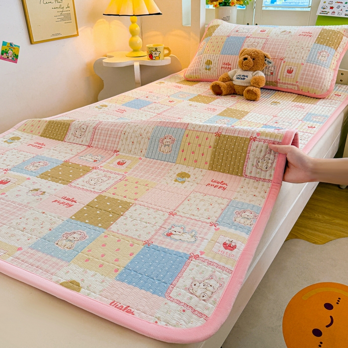 91家纺网 家纺一手货源 找家纺 梵朴 2025新款A类棉加绒一面纯棉一面宝宝婴儿牛奶绒双面可用床盖学生宿舍床垫炕盖-学生床图 宠物狂欢