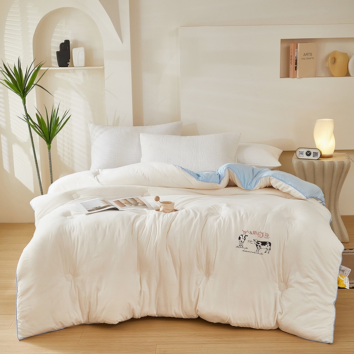 91家纺网 家纺一手货源 找家纺 全美家居 2025新款牛奶蛋白大豆纤维被春秋被加厚冬被被子被芯 牛奶蛋白被蓝色