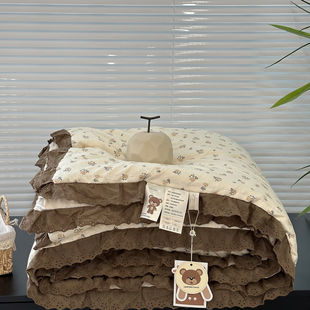 91家纺网 家纺一手货源 找家纺 佰织鑫家居 2025秋冬加厚纯棉全棉法式豆豆被被子被芯 艾莎