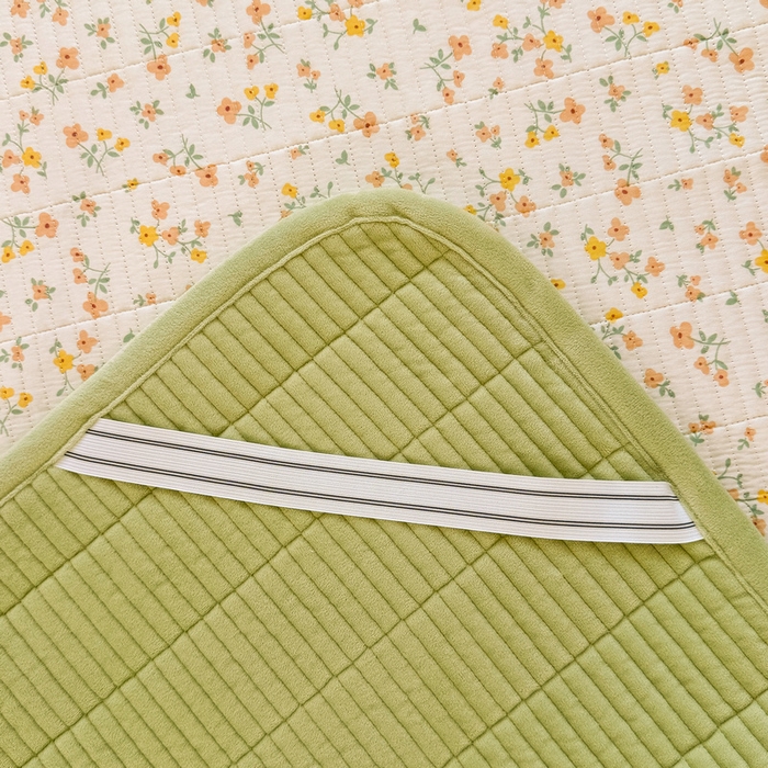 91家纺网 家纺一手货源 找家纺 梵朴 2025新款A类棉加绒一面纯棉一面宝宝婴儿牛奶绒双面可用床盖学生宿舍床垫炕盖-学生床图 花园好友熊