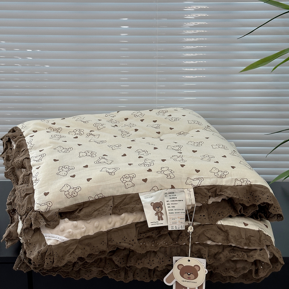 91家纺网 家纺一手货源 找家纺 佰织鑫家居 2025秋冬加厚纯棉全棉法式豆豆被被子被芯 贝贝熊