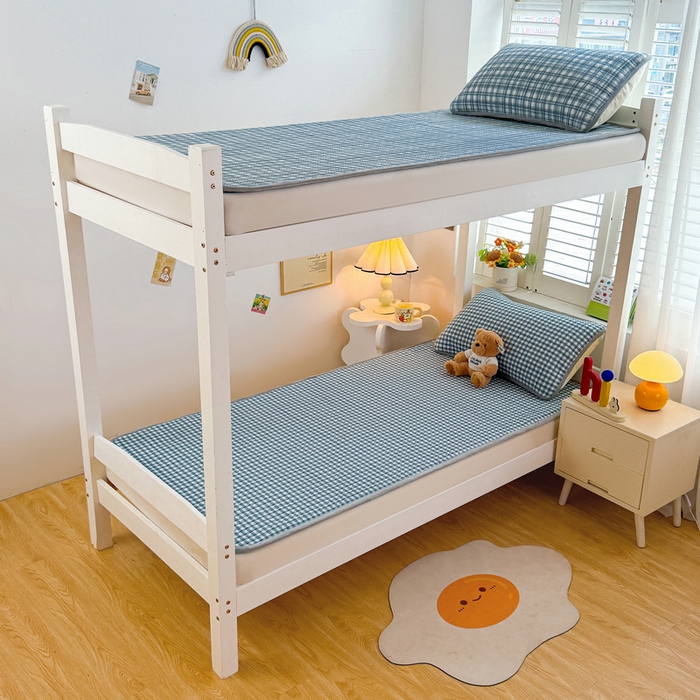 91家纺网 家纺一手货源 找家纺 梵朴 2025新款A类棉加绒一面纯棉一面宝宝婴儿牛奶绒双面可用床盖学生宿舍床垫炕盖-学生床图 暖绒蓝小格