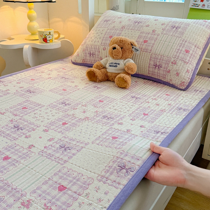 91家纺网 家纺一手货源 找家纺 梵朴 2025新款A类棉加绒一面纯棉一面宝宝婴儿牛奶绒双面可用床盖学生宿舍床垫炕盖-学生床图 甜美蝴蝶结紫