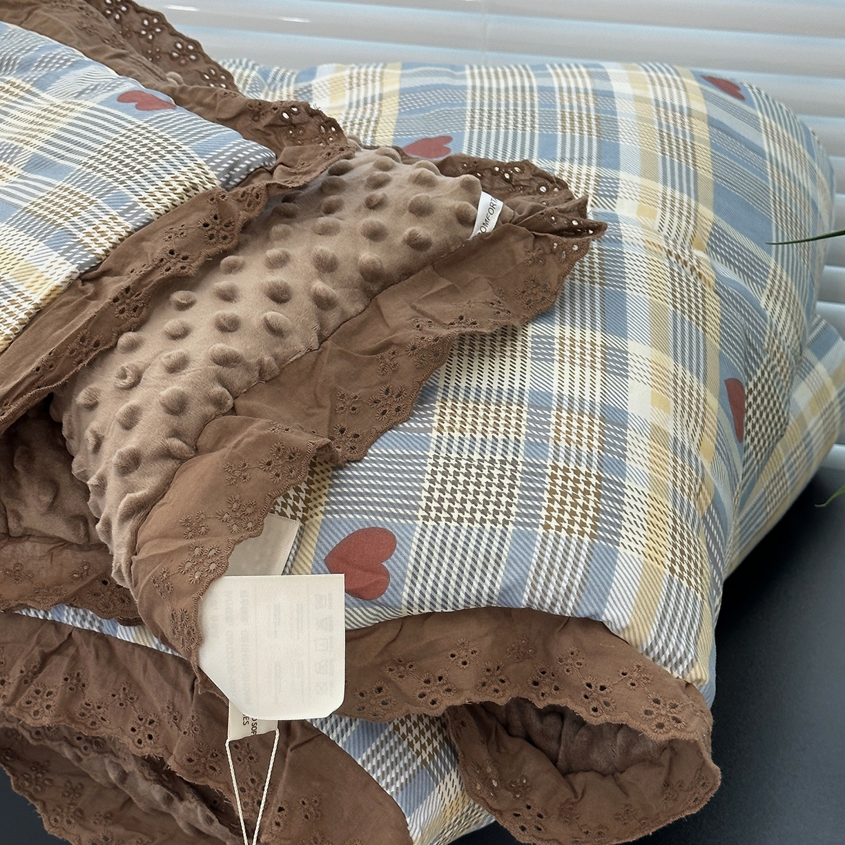 91家纺网 家纺一手货源 找家纺 佰织鑫家居 2025秋冬加厚纯棉全棉法式豆豆被被子被芯 莱恩