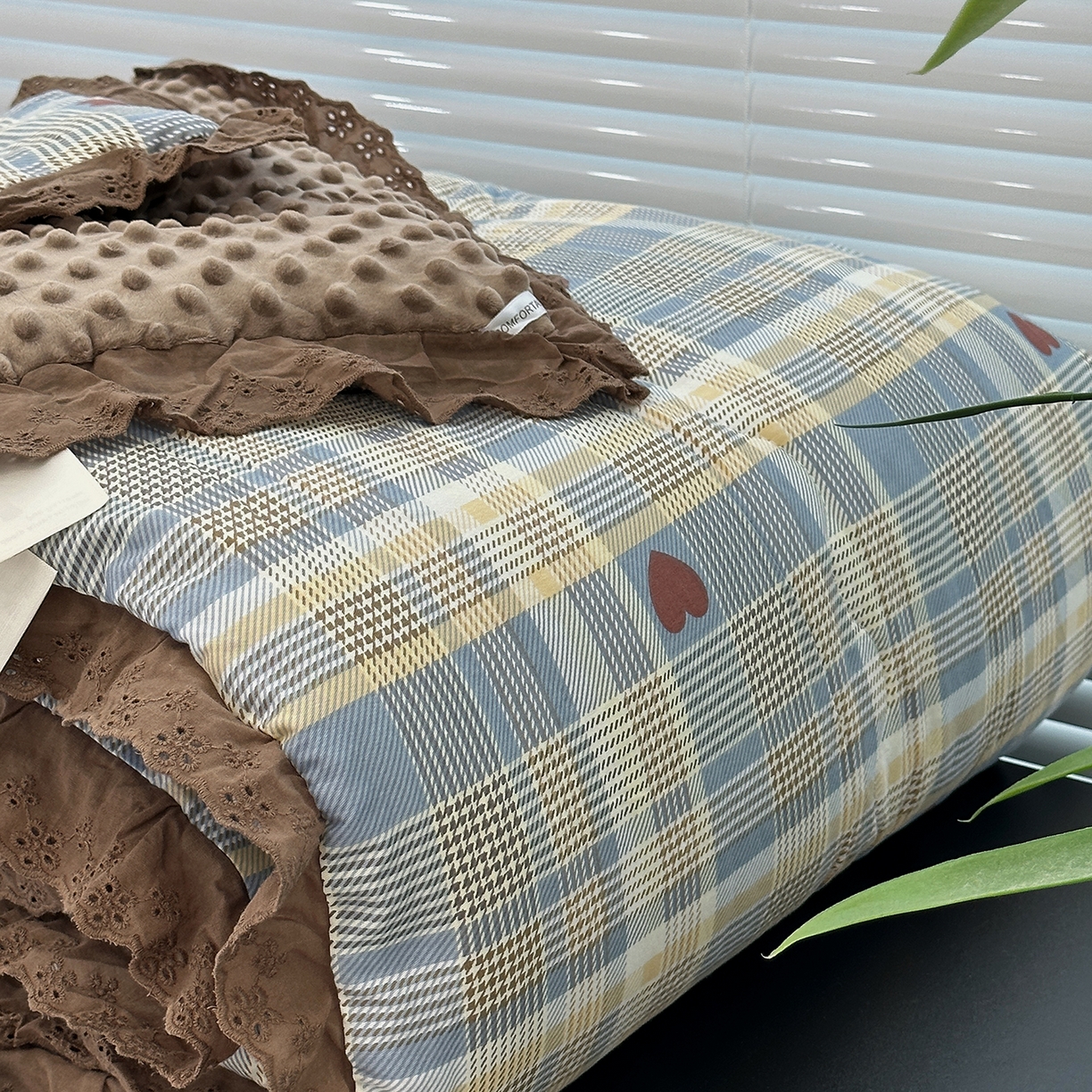 91家纺网 家纺一手货源 找家纺 佰织鑫家居 2025秋冬加厚纯棉全棉法式豆豆被被子被芯 莱恩