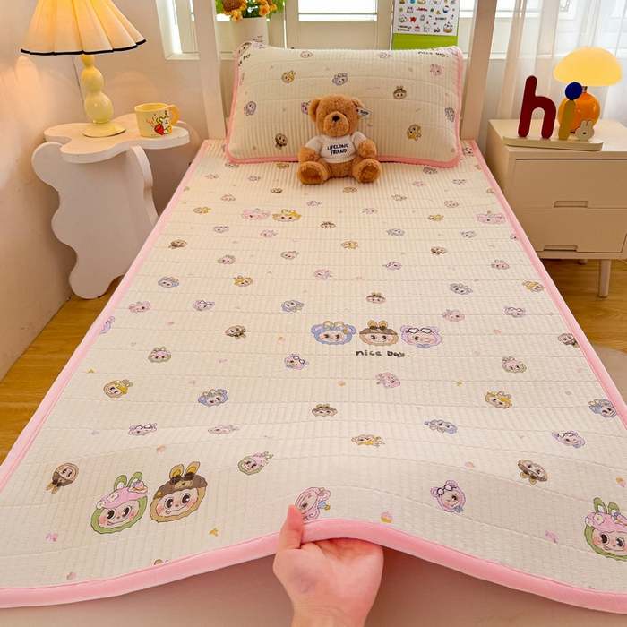 91家纺网 家纺一手货源 找家纺 梵朴 2025新款A类棉加绒一面纯棉一面宝宝婴儿牛奶绒双面可用床盖学生宿舍床垫炕盖-学生床图 小时代