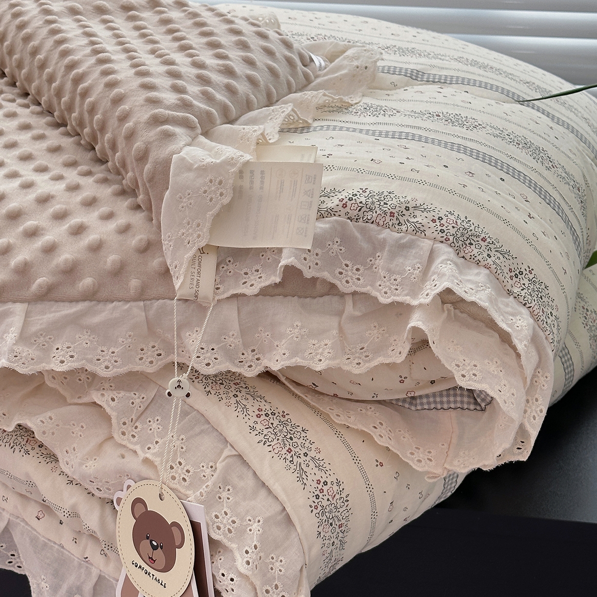 91家纺网 家纺一手货源 找家纺 佰织鑫家居 2025秋冬加厚纯棉全棉法式豆豆被被子被芯 蓝山