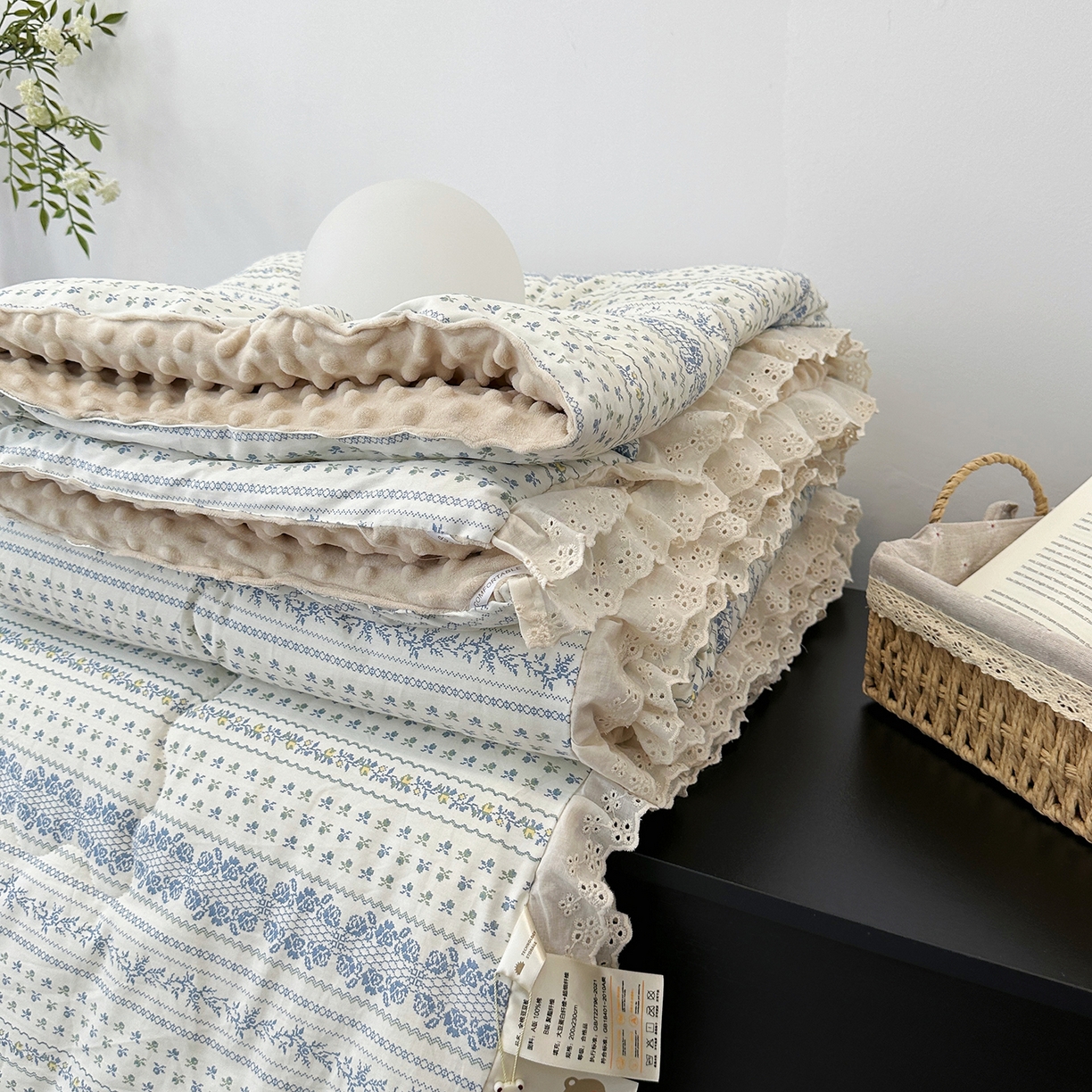 91家纺网 家纺一手货源 找家纺 佰织鑫家居 2025秋冬加厚纯棉全棉法式豆豆被被子被芯 蓝颜