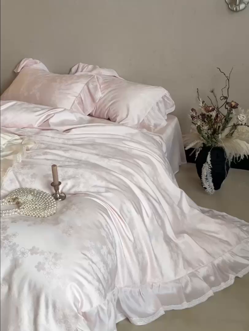 91家纺网 家纺一手货源 找家纺 （总）MIU缪家居 2025新款100支全棉厚织提花四件套-花瓣雨（控价388）