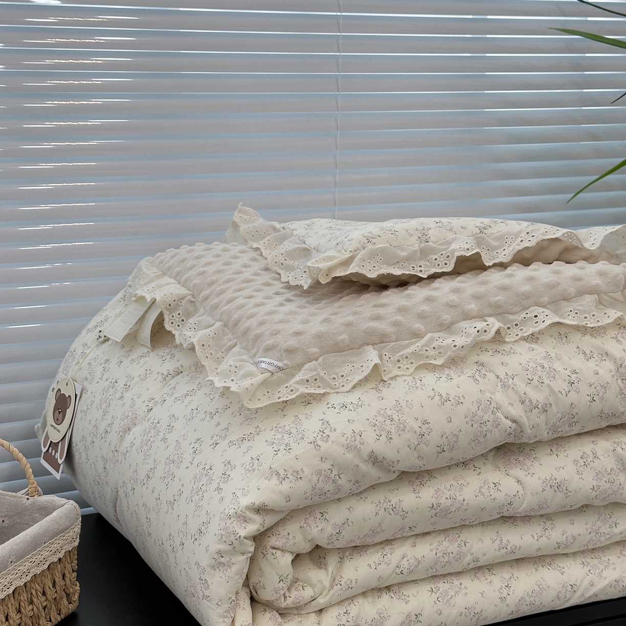 91家纺网 家纺一手货源 找家纺 佰织鑫家居 2025秋冬加厚纯棉全棉法式豆豆被被子被芯 桃花庵