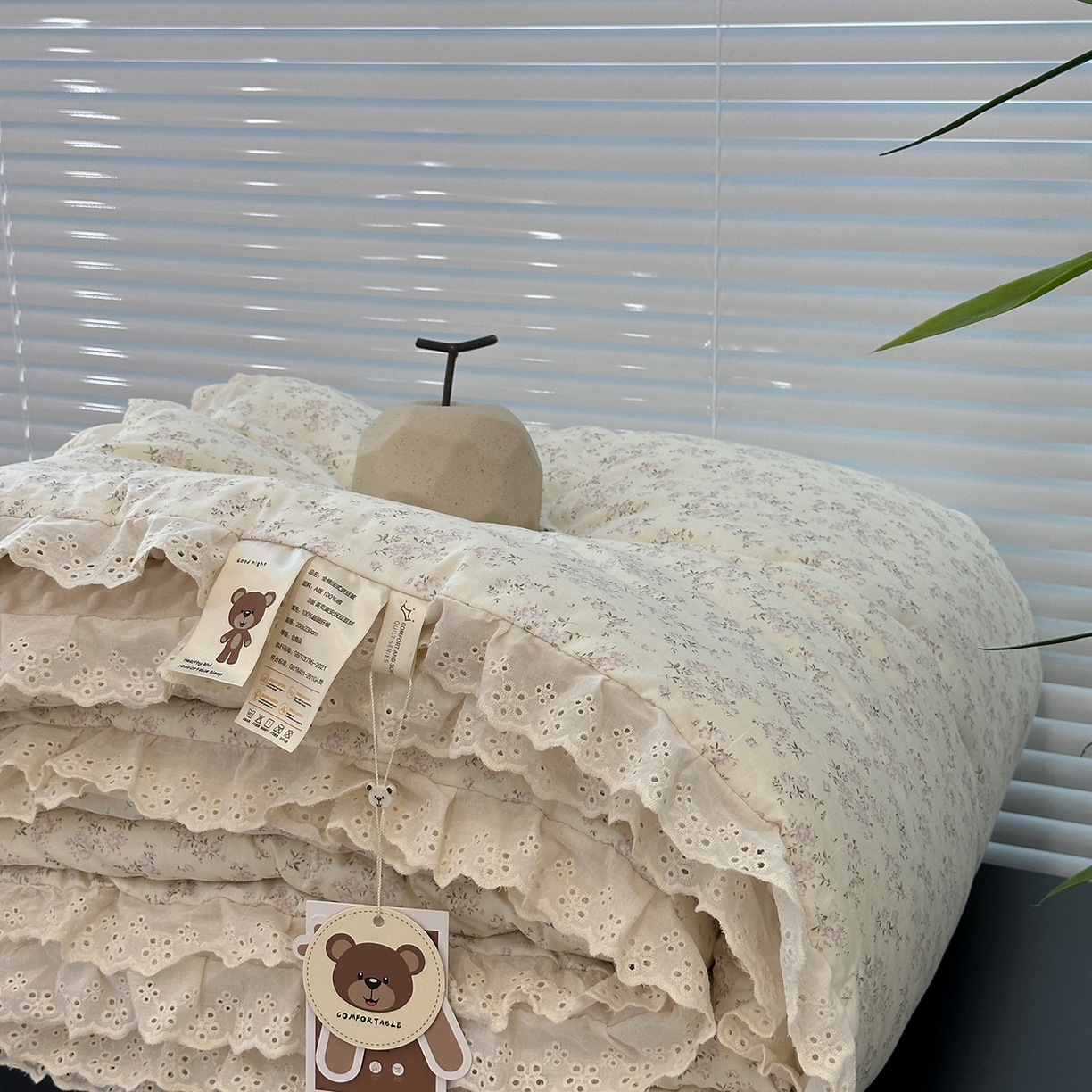 91家纺网 家纺一手货源 找家纺 佰织鑫家居 2025秋冬加厚纯棉全棉法式豆豆被被子被芯 桃花庵