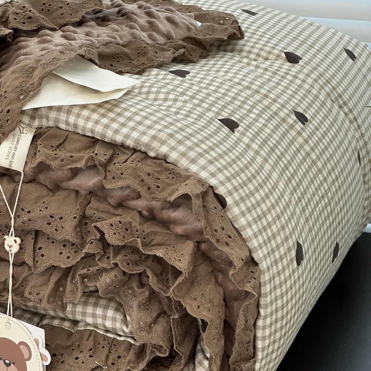 91家纺网 家纺一手货源 找家纺 佰织鑫家居 2025秋冬加厚纯棉全棉法式豆豆被被子被芯 甜心格