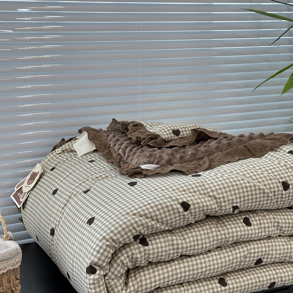 91家纺网 家纺一手货源 找家纺 佰织鑫家居 2025秋冬加厚纯棉全棉法式豆豆被被子被芯 甜心格