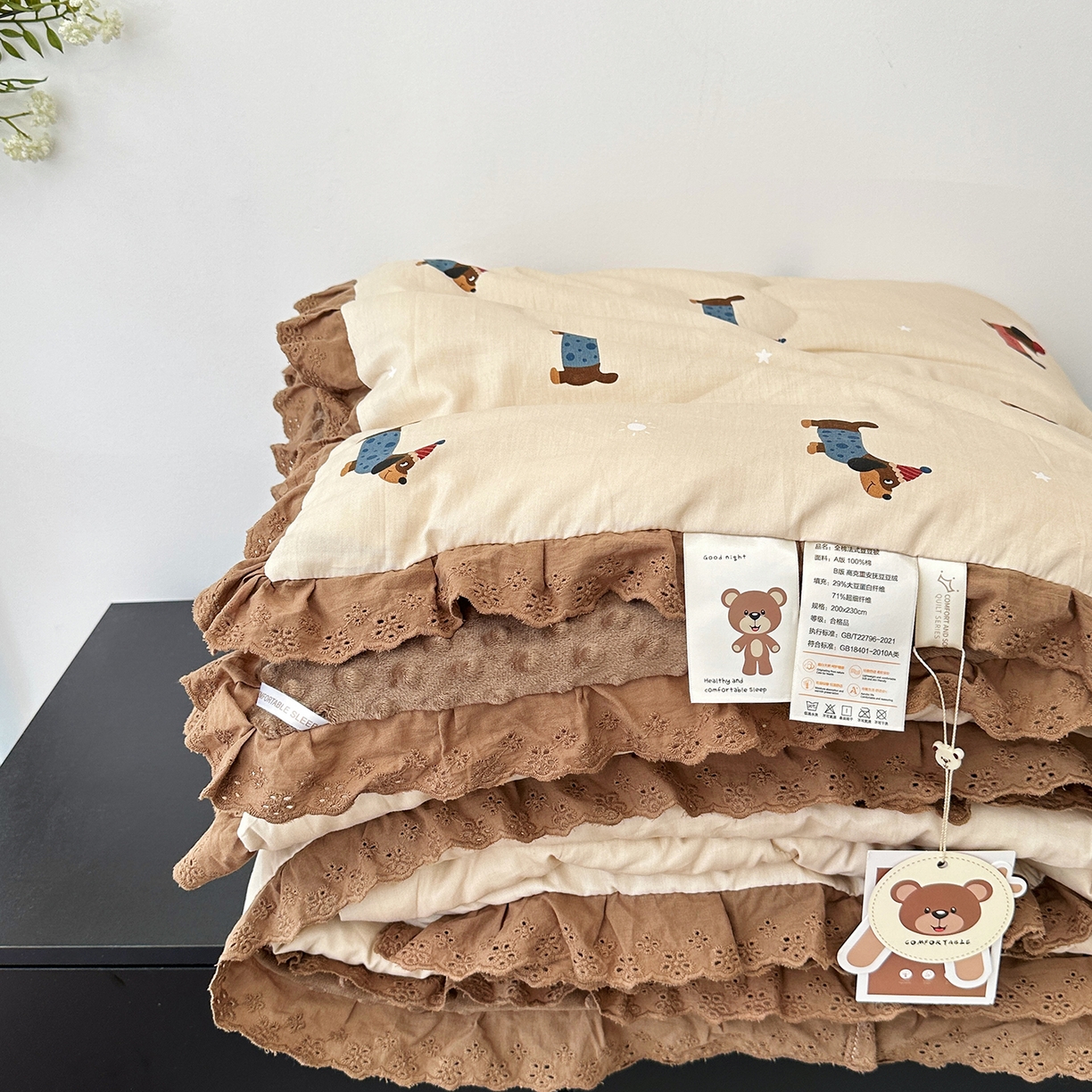 91家纺网 家纺一手货源 找家纺 佰织鑫家居 2025秋冬加厚纯棉全棉法式豆豆被被子被芯 小柴犬