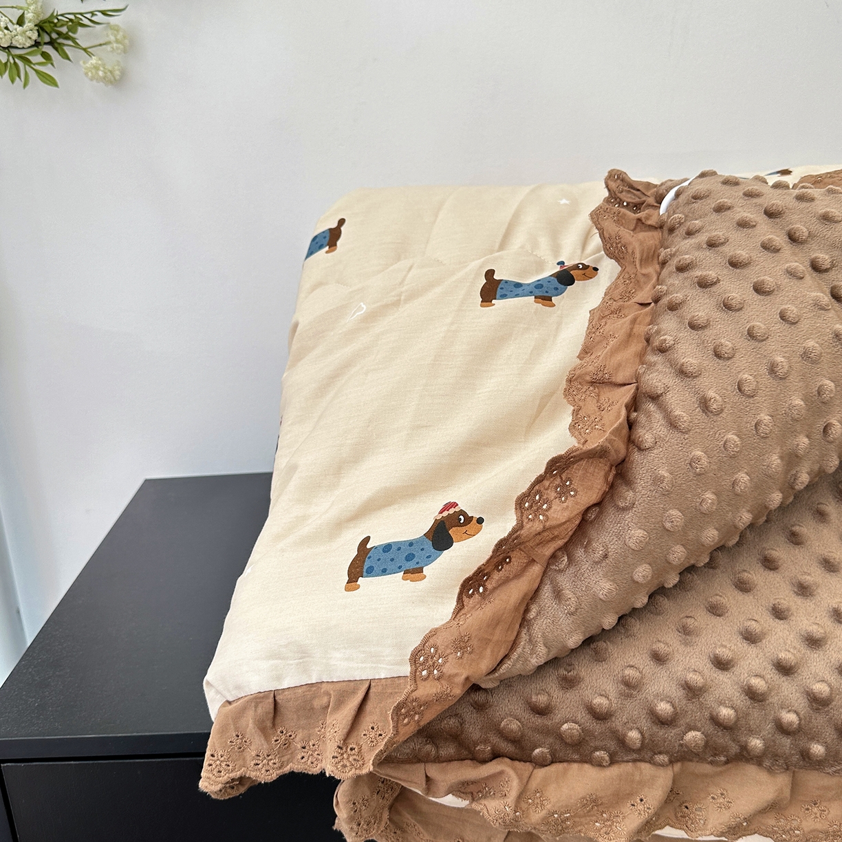 91家纺网 家纺一手货源 找家纺 佰织鑫家居 2025秋冬加厚纯棉全棉法式豆豆被被子被芯 小柴犬