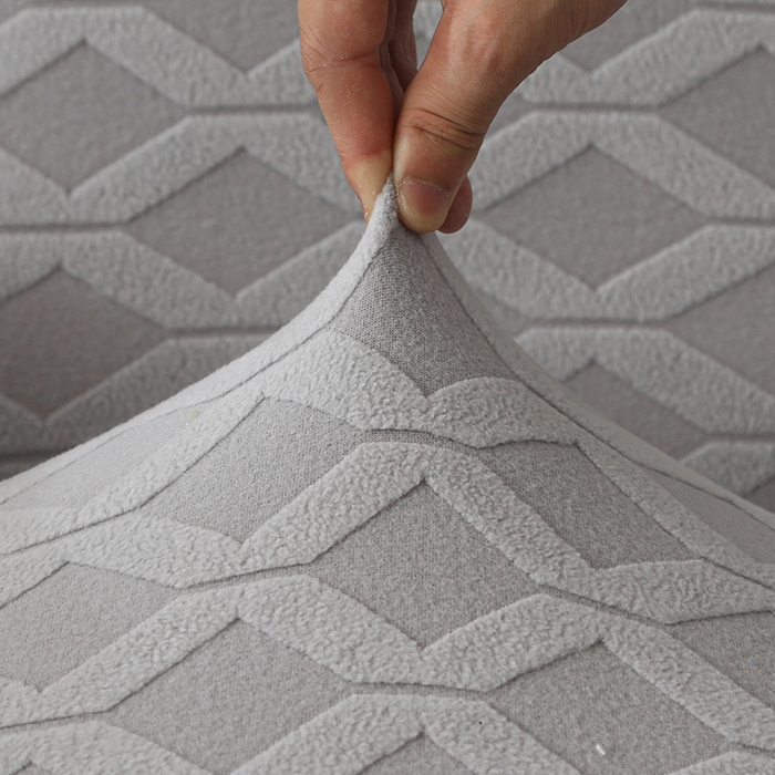 91家纺网 家纺一手货源 找家纺 千彤沙发垫 2025新款全包防尘芝华士沙发套-菱形格系列 银灰