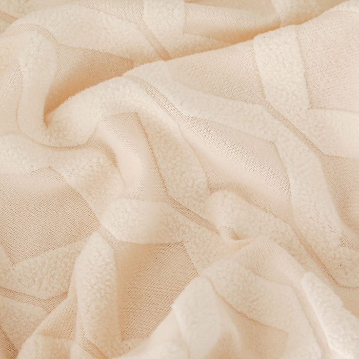 91家纺网 家纺一手货源 找家纺 千彤沙发垫 2025新款全包防尘芝华士沙发套-菱形格系列 米黄