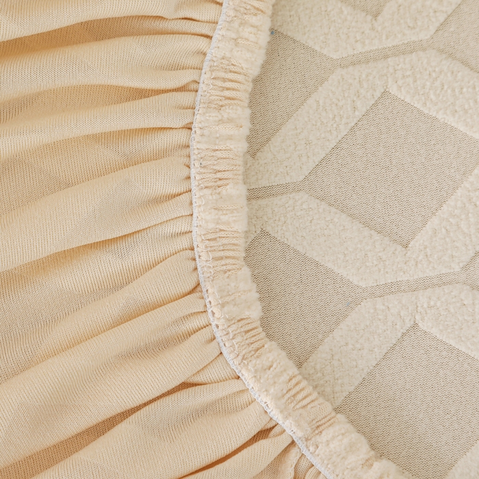 91家纺网 家纺一手货源 找家纺 千彤沙发垫 2025新款全包防尘芝华士沙发套-菱形格系列 米黄