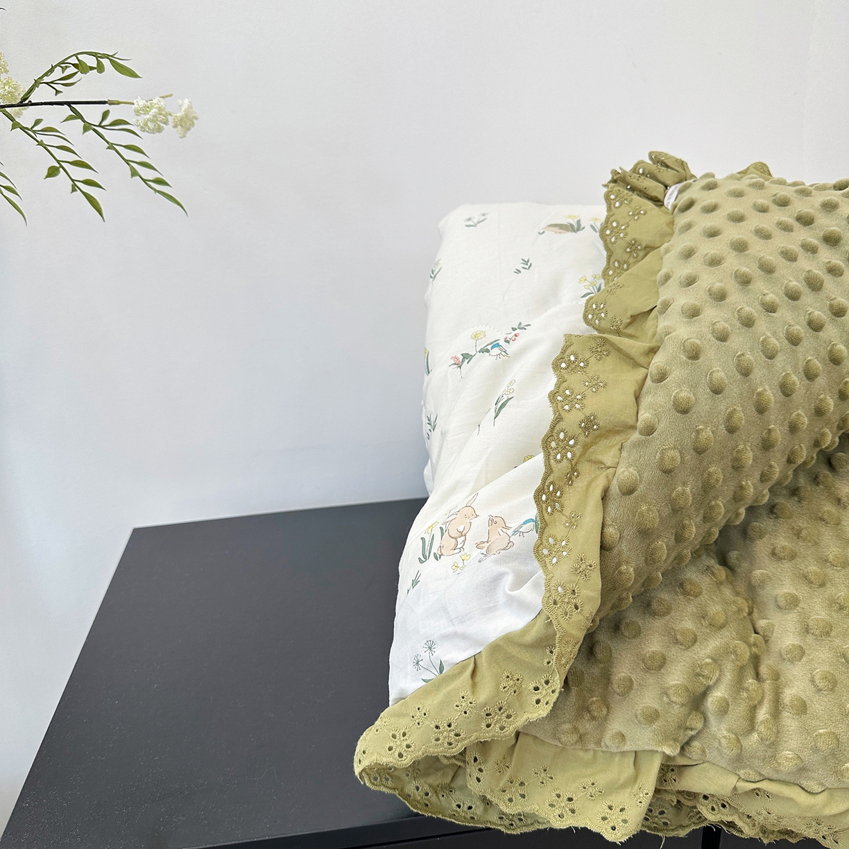 91家纺网 家纺一手货源 找家纺 佰织鑫家居 2025秋冬加厚纯棉全棉法式豆豆被被子被芯 野餐兔