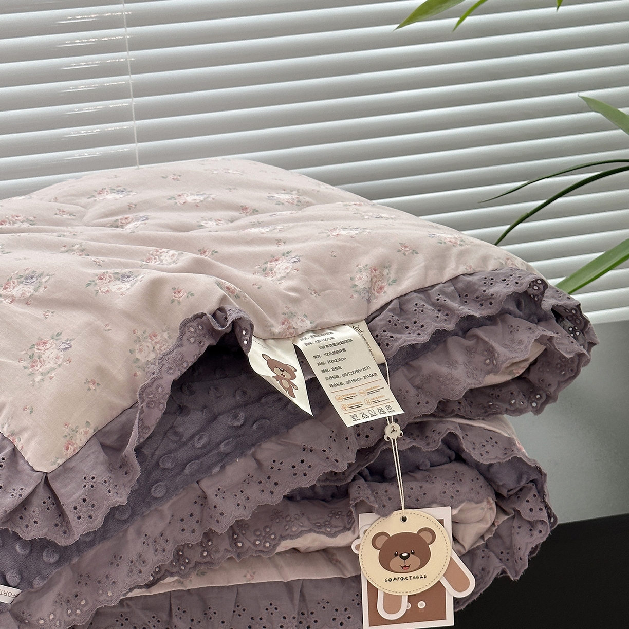 91家纺网 家纺一手货源 找家纺 佰织鑫家居 2025秋冬加厚纯棉全棉法式豆豆被被子被芯 紫苏