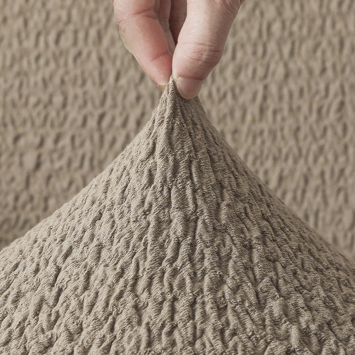 91家纺网 家纺一手货源 找家纺 千彤沙发垫 2025新款全包防尘芝华士沙发套-褶皱泡泡布系列 咖色