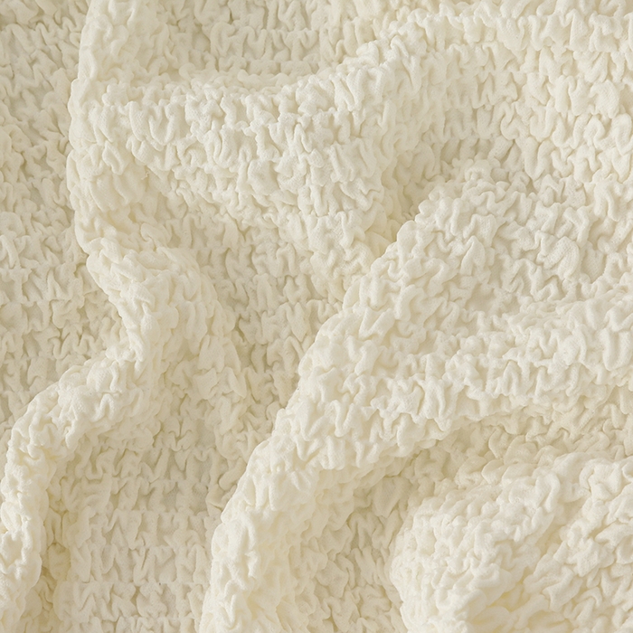 91家纺网 家纺一手货源 找家纺 千彤沙发垫 2025新款全包防尘芝华士沙发套-褶皱泡泡布系列 米白