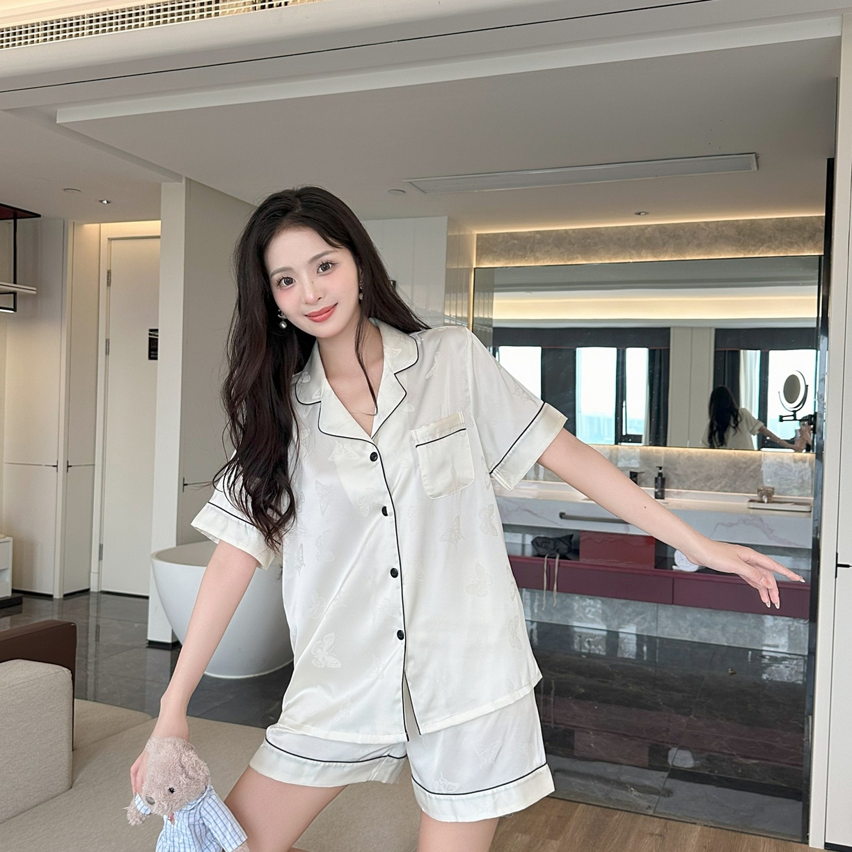 91家纺网 家纺一手货源 找家纺 （总）妍景家居生活馆 2025新款冰雪丝简约小翻领短袖短裤