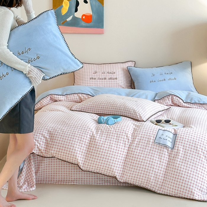 桃子家居 2025新款A类ins三角针撞色格子条纹织标高级刺绣小清新加厚牛奶绒系列四件套 绒三角针-茉莉海盐