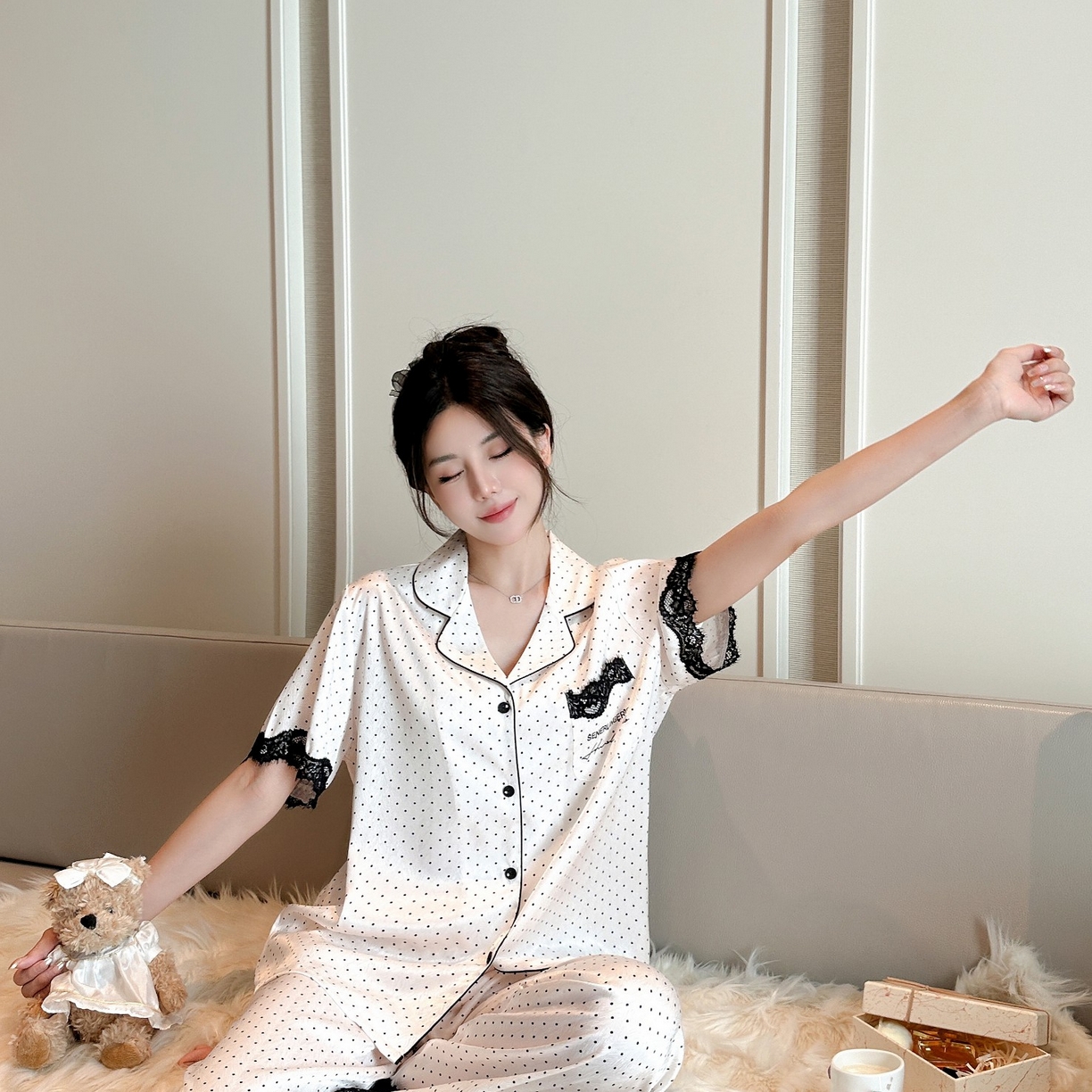 91家纺网 家纺一手货源 找家纺 妍景家居生活馆 2025新款冰雪丝蕾丝波点三件套 白色