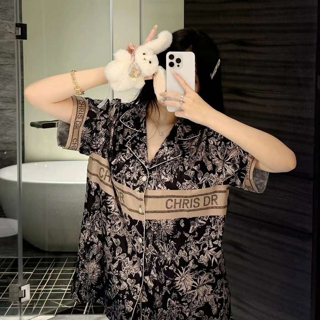 91家纺网 家纺一手货源 找家纺 （总）妍景家居生活馆 2025新款冰雪丝三件套复古CH