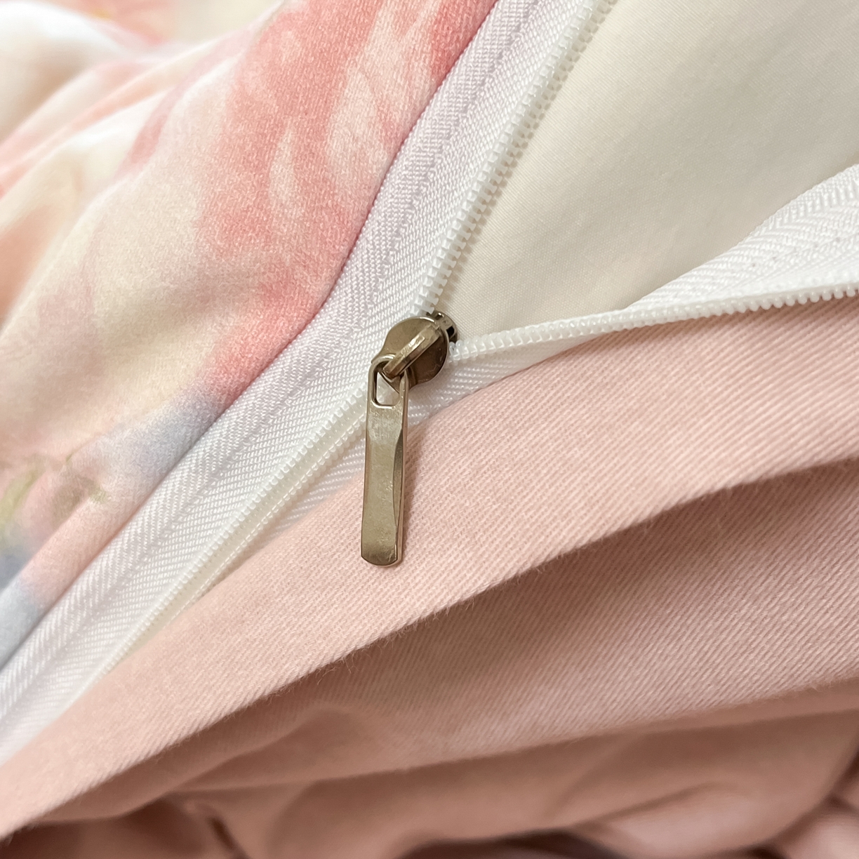 91家纺网 家纺一手货源 找家纺 西引力 2025新款纯棉磨毛数码印花单品四件套 锦觅