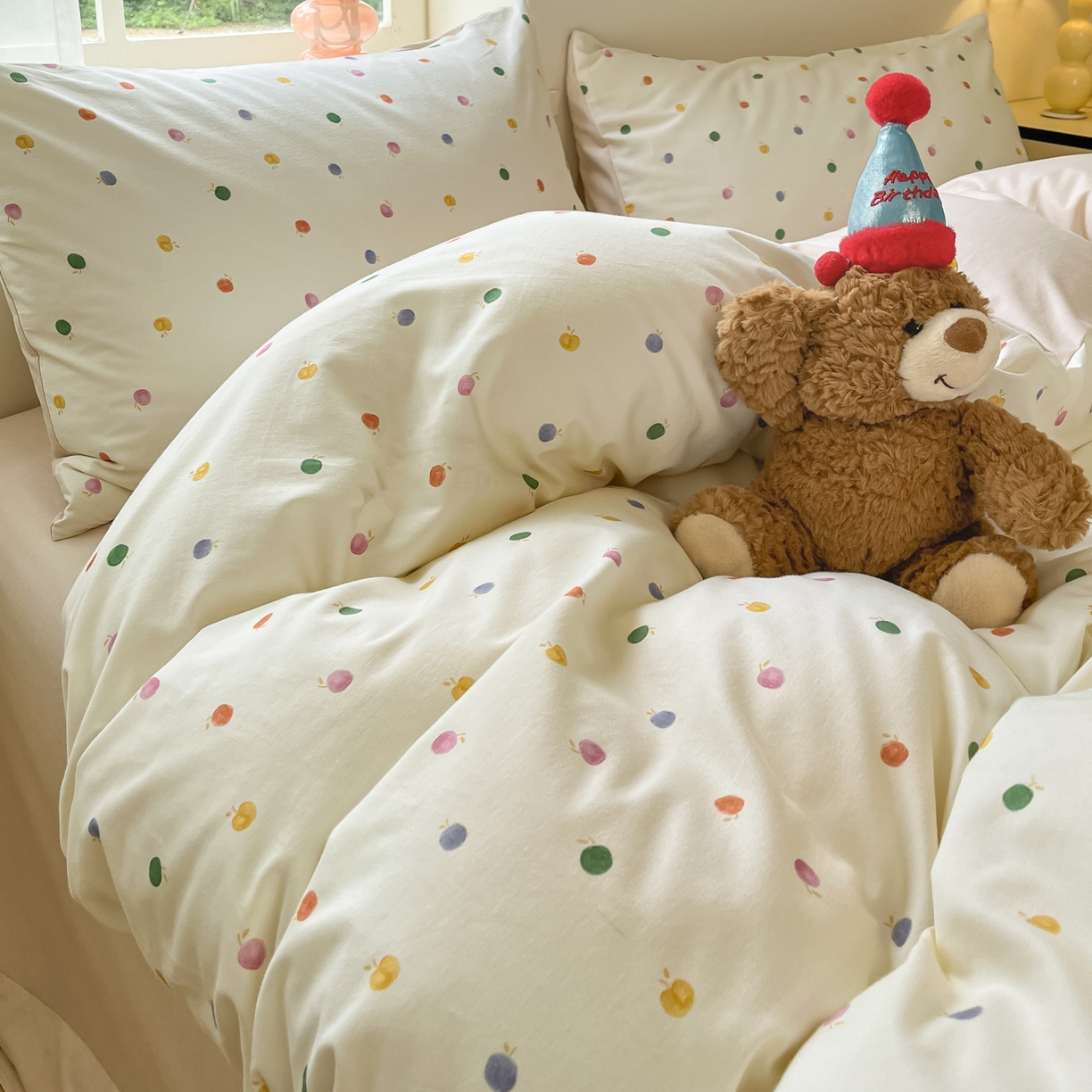 91家纺网 家纺一手货源 找家纺 西引力 2025新款纯棉磨毛数码印花单品四件套 小苹果