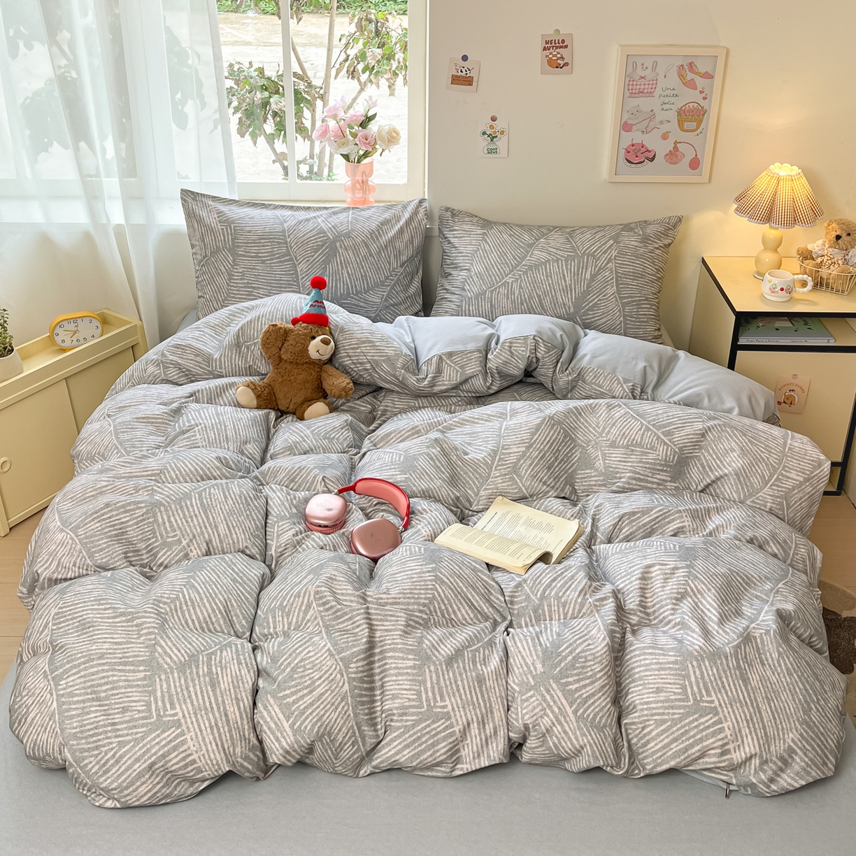 91家纺网 家纺一手货源 找家纺 西引力 2025新款纯棉磨毛数码印花单品四件套 羽叶