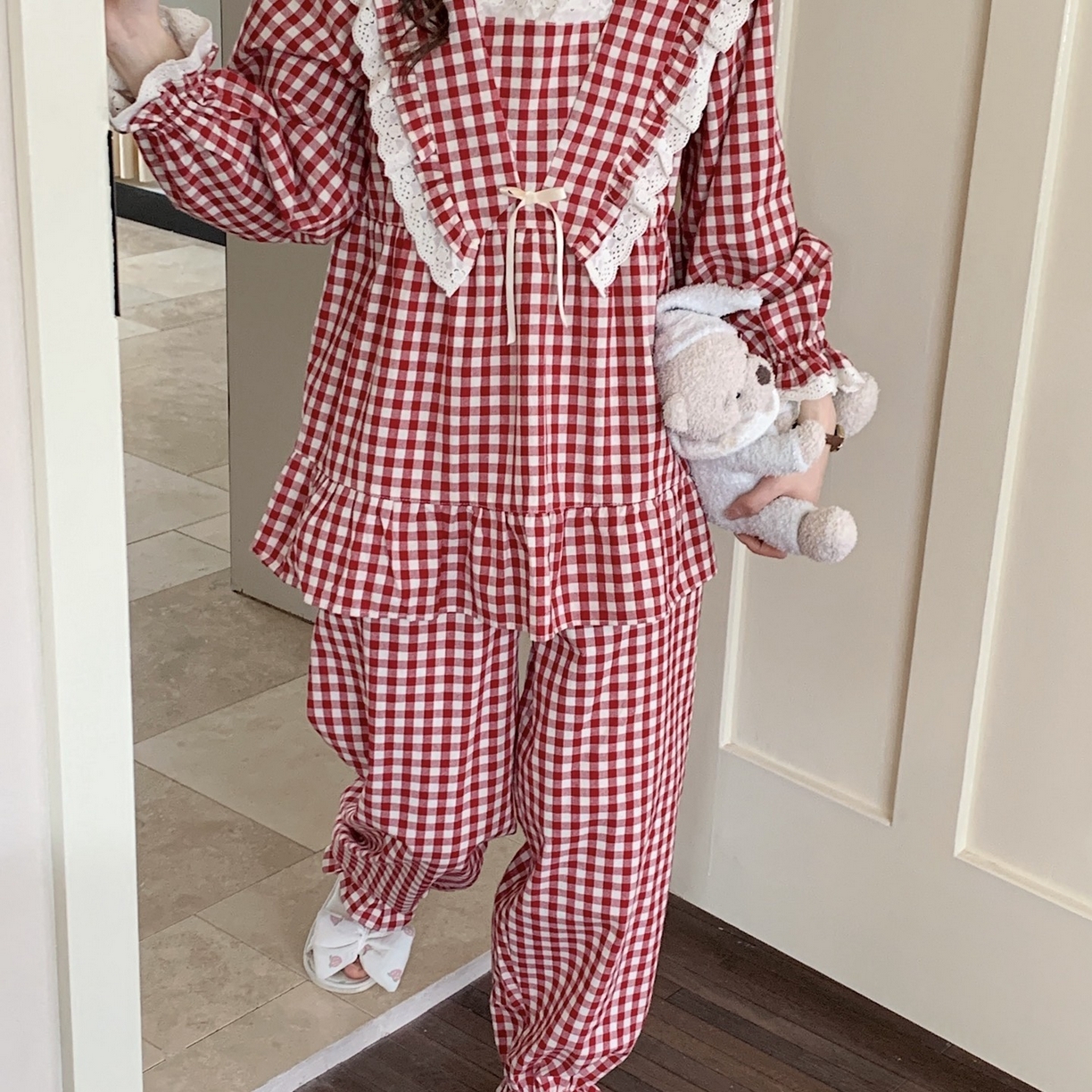 91家纺网 家纺一手货源 找家纺 （总）妍景家居生活馆 2025新款蕾丝花边格子