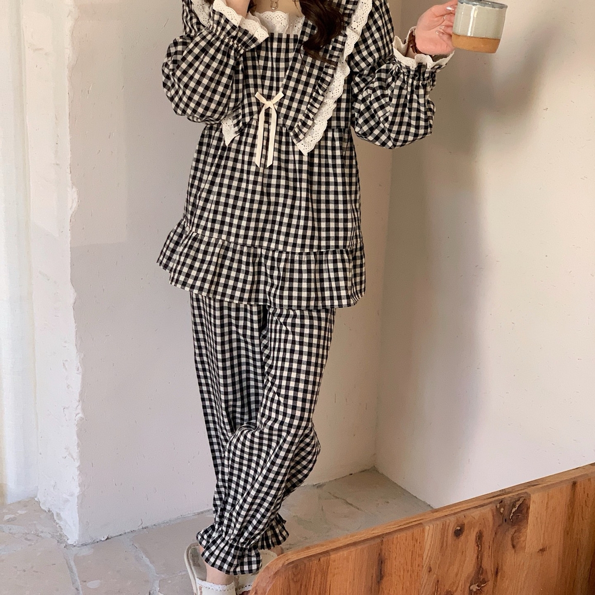 91家纺网 家纺一手货源 找家纺 妍景家居生活馆 2025新款蕾丝花边格子 黑色