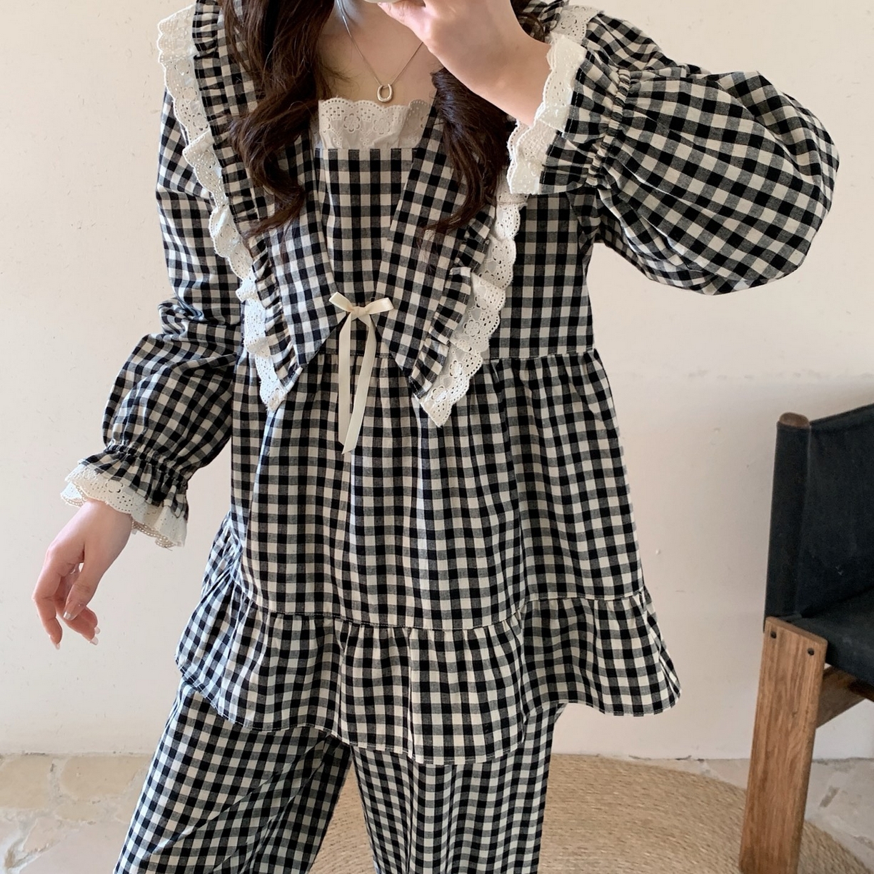 91家纺网 家纺一手货源 找家纺 妍景家居生活馆 2025新款蕾丝花边格子 黑色