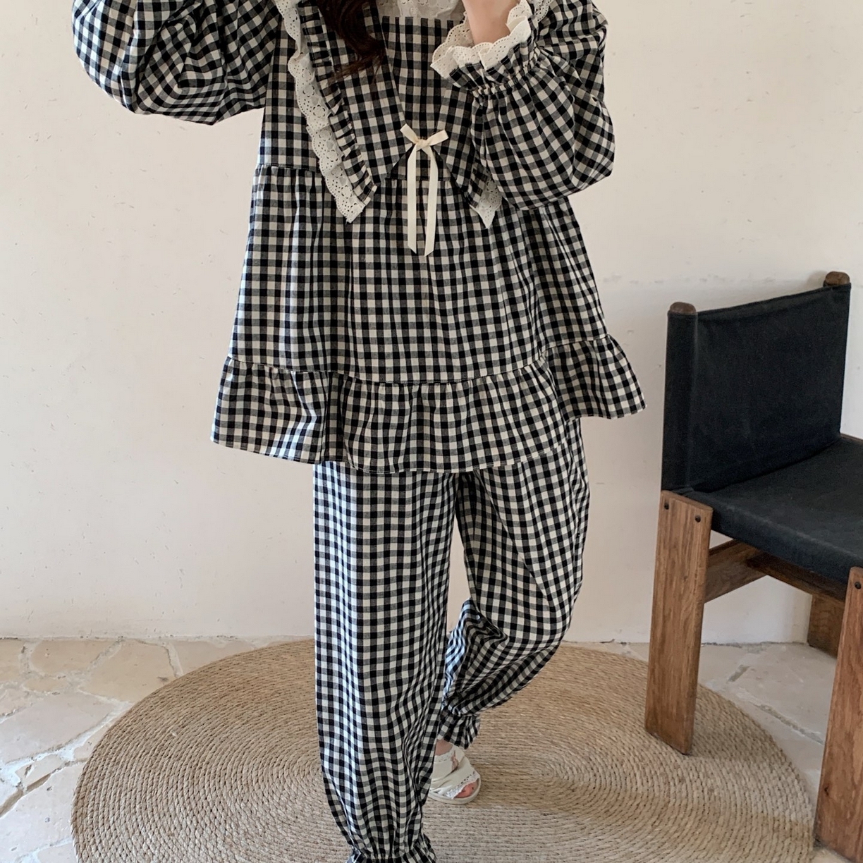 91家纺网 家纺一手货源 找家纺 妍景家居生活馆 2025新款蕾丝花边格子 黑色