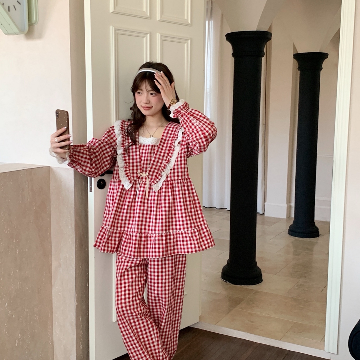 91家纺网 家纺一手货源 找家纺 妍景家居生活馆 2025新款蕾丝花边格子 红色