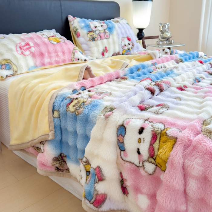 91家纺网 家纺一手货源 找家纺 摩妮卡 2025新款热款直播600克大泡泡兔毛复合毛毯牛奶绒 爱吃猫猫