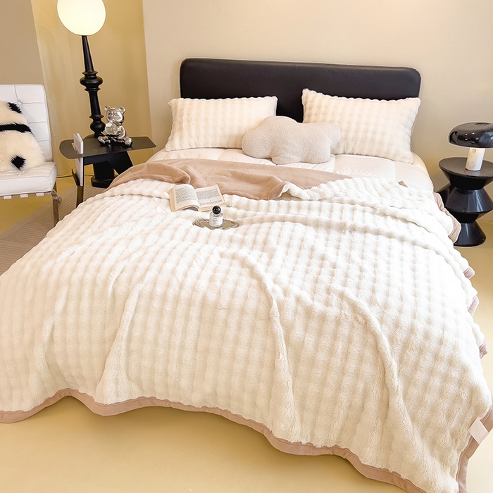 91家纺网 家纺一手货源 找家纺 摩妮卡 2025新款热款直播600克大泡泡兔毛复合毛毯牛奶绒 米白+奶咖