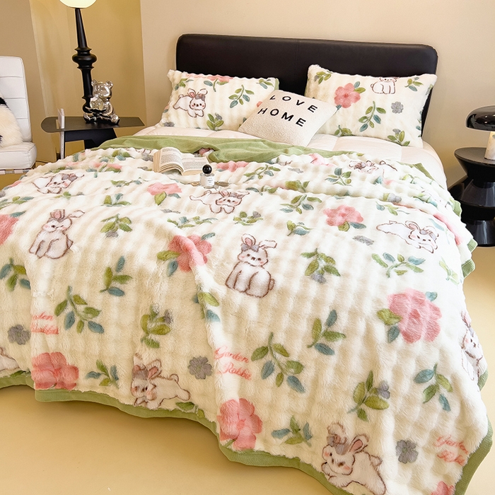 91家纺网 家纺一手货源 找家纺 摩妮卡 2025新款热款直播600克大泡泡兔毛复合毛毯牛奶绒 乐乐兔