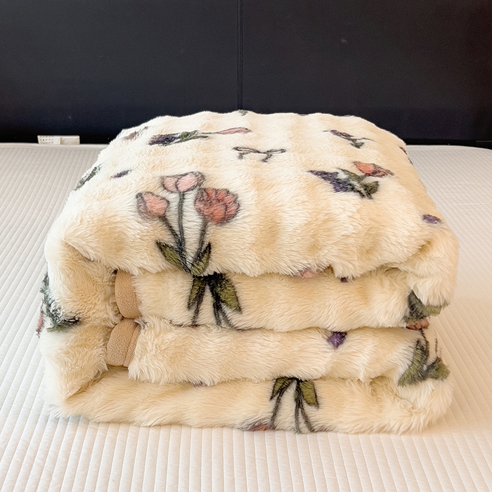 91家纺网 家纺一手货源 找家纺 摩妮卡 2025新款热款直播600克大泡泡兔毛复合毛毯牛奶绒 慕颜