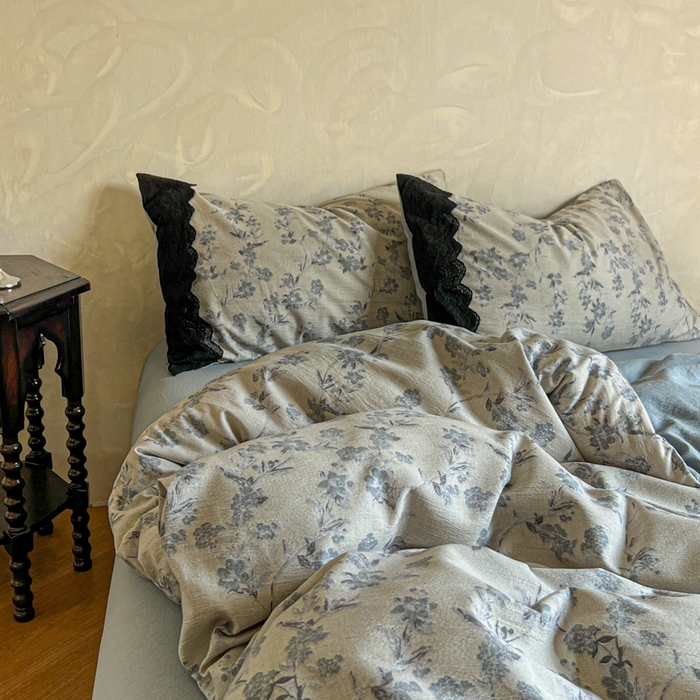 91家纺网 家纺一手货源 找家纺 繁花家居 2025秋冬磨毛复古亚麻棉麻提花超软四件套 灰影花吟