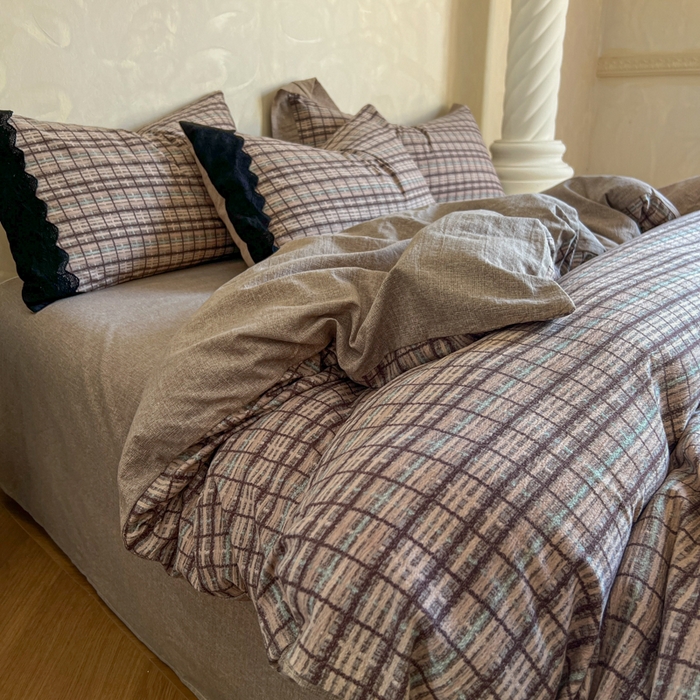 91家纺网 家纺一手货源 找家纺 繁花家居 2025秋冬磨毛复古亚麻棉麻提花超软四件套 暖棕格纹