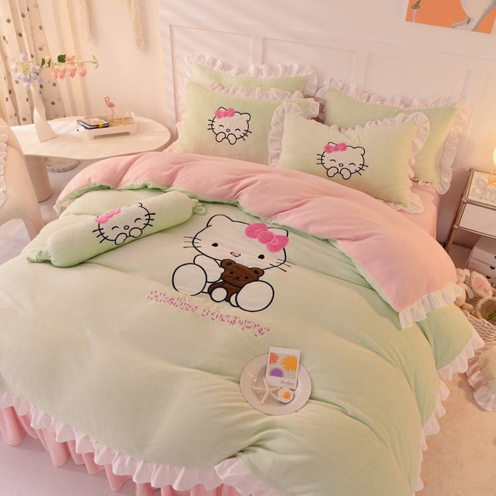 91家纺网 家纺一手货源 找家纺 绒世界 2025新款高端牛奶绒卡通刺绣牛奶绒四件套 可爱猫-抹茶拼粉