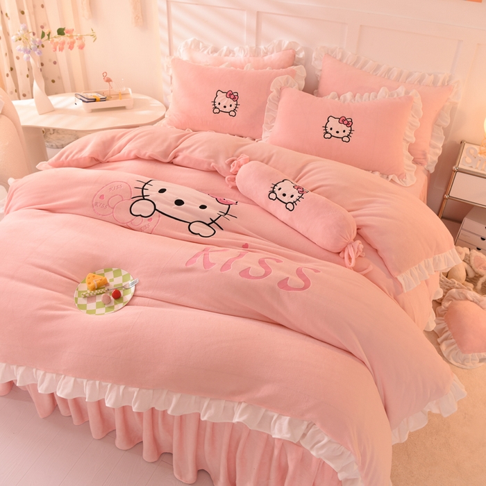 91家纺网 家纺一手货源 找家纺 绒世界 2025新款高端牛奶绒卡通刺绣牛奶绒四件套 kiss猫-粉