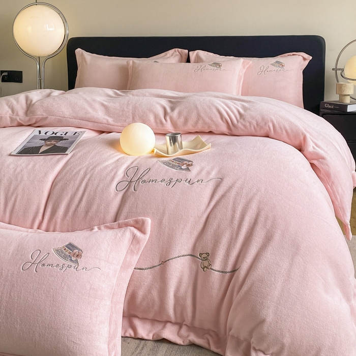 绒世界 2025新款秋冬加厚公主日记牛奶绒四件套 藕荷粉