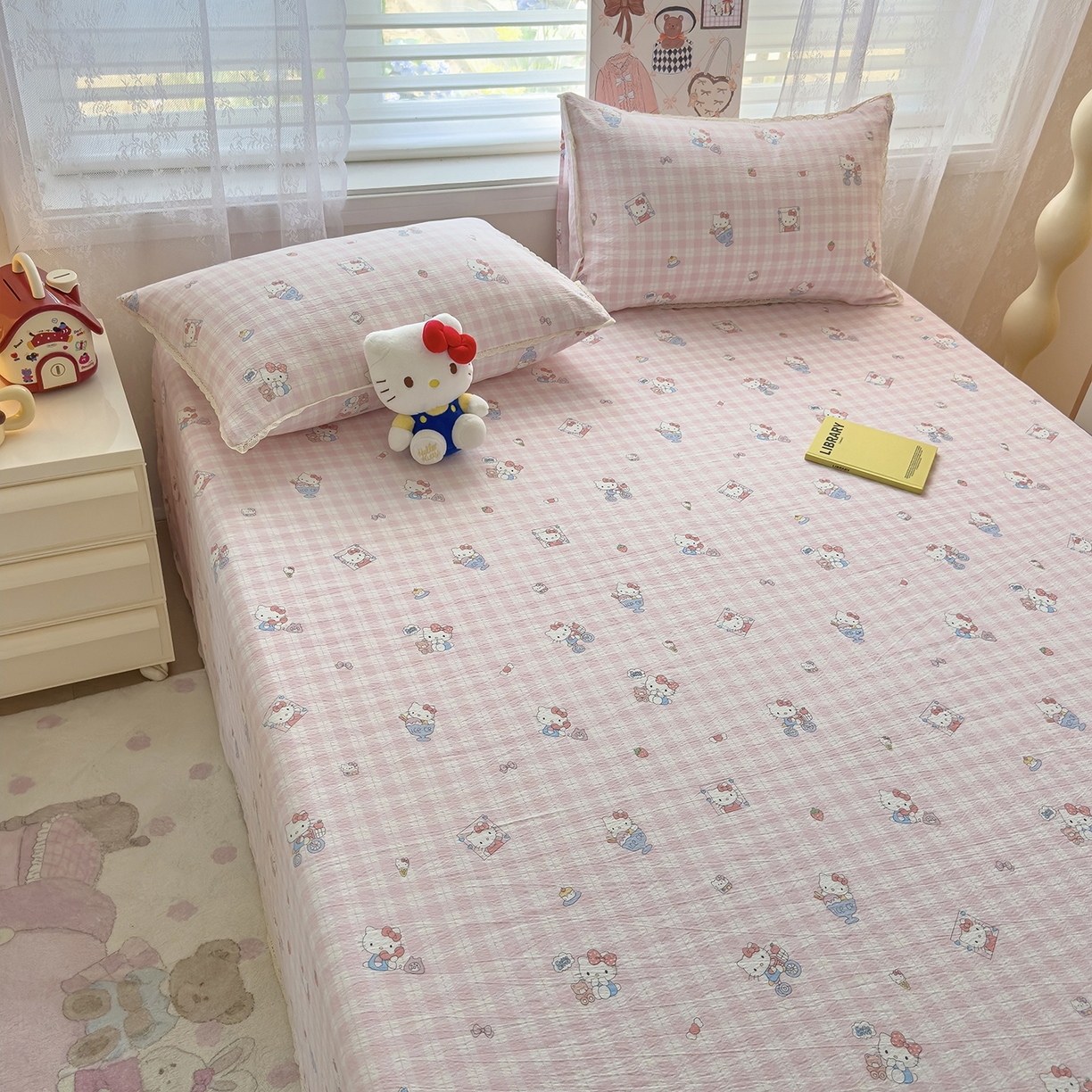 91家纺网 家纺一手货源 找家纺 （总）梦庭帛美 2025新款高克重110克云感提花皱皱纱正版三丽鸥床单