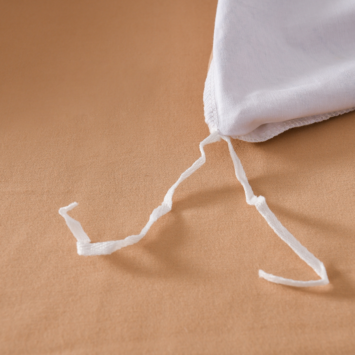 91家纺网 家纺一手货源 找家纺 金昱纺 2025新款法式加厚全棉纯棉磨毛四件套 西恩-黄